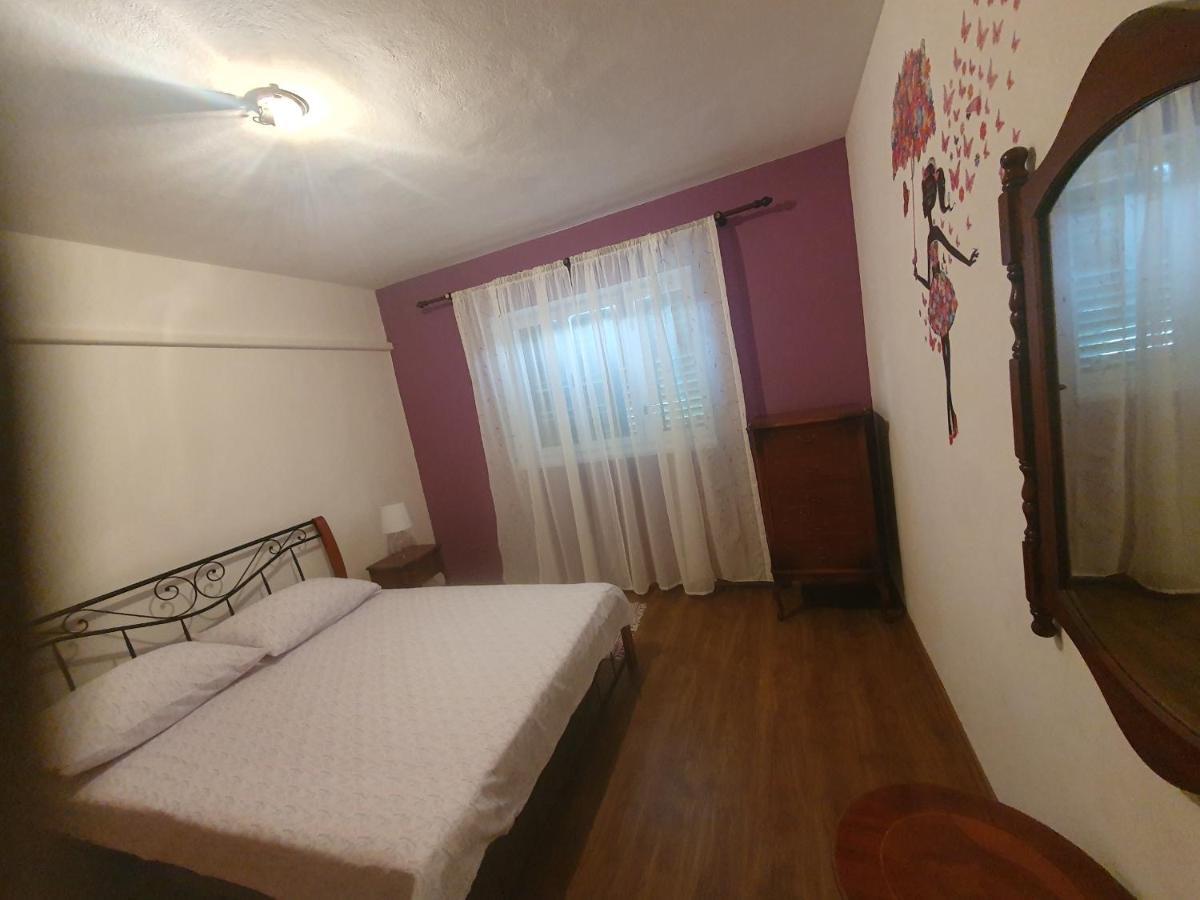 Apartment Lana Trogir Eksteriør bilde