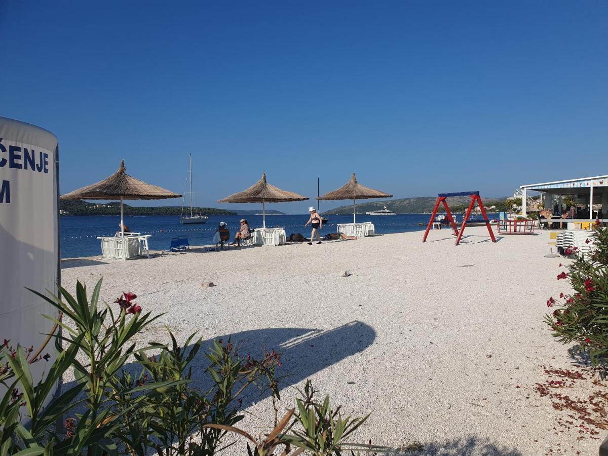 Apartment Lana Trogir Eksteriør bilde