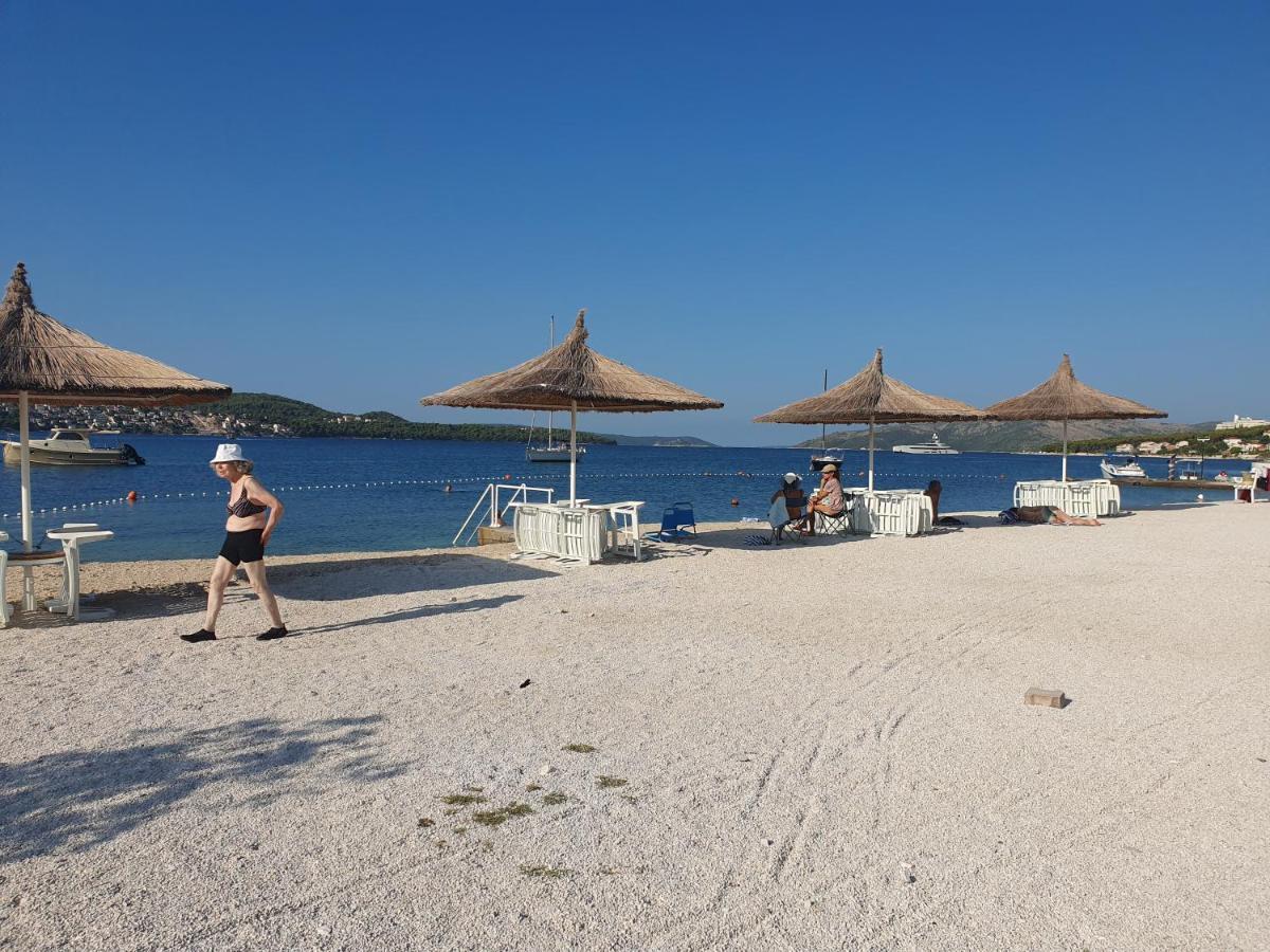 Apartment Lana Trogir Eksteriør bilde
