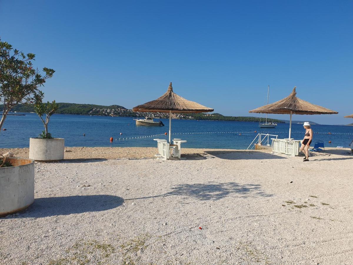Apartment Lana Trogir Eksteriør bilde