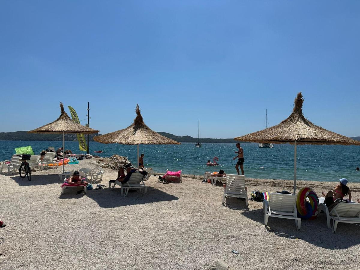 Apartment Lana Trogir Eksteriør bilde